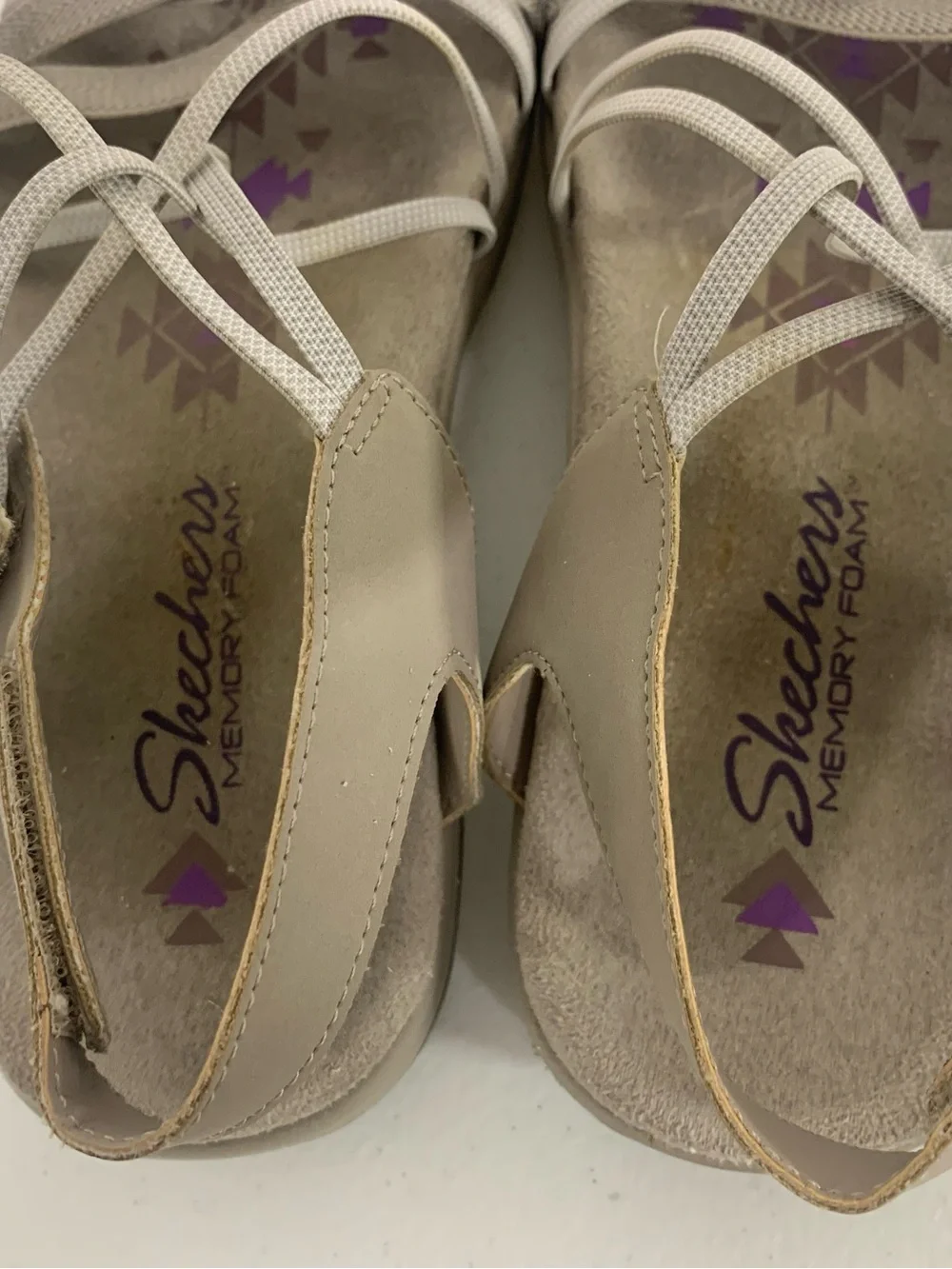 Skechers Women's Multi-Strap Memory Foam Sandals Size 8 Wide